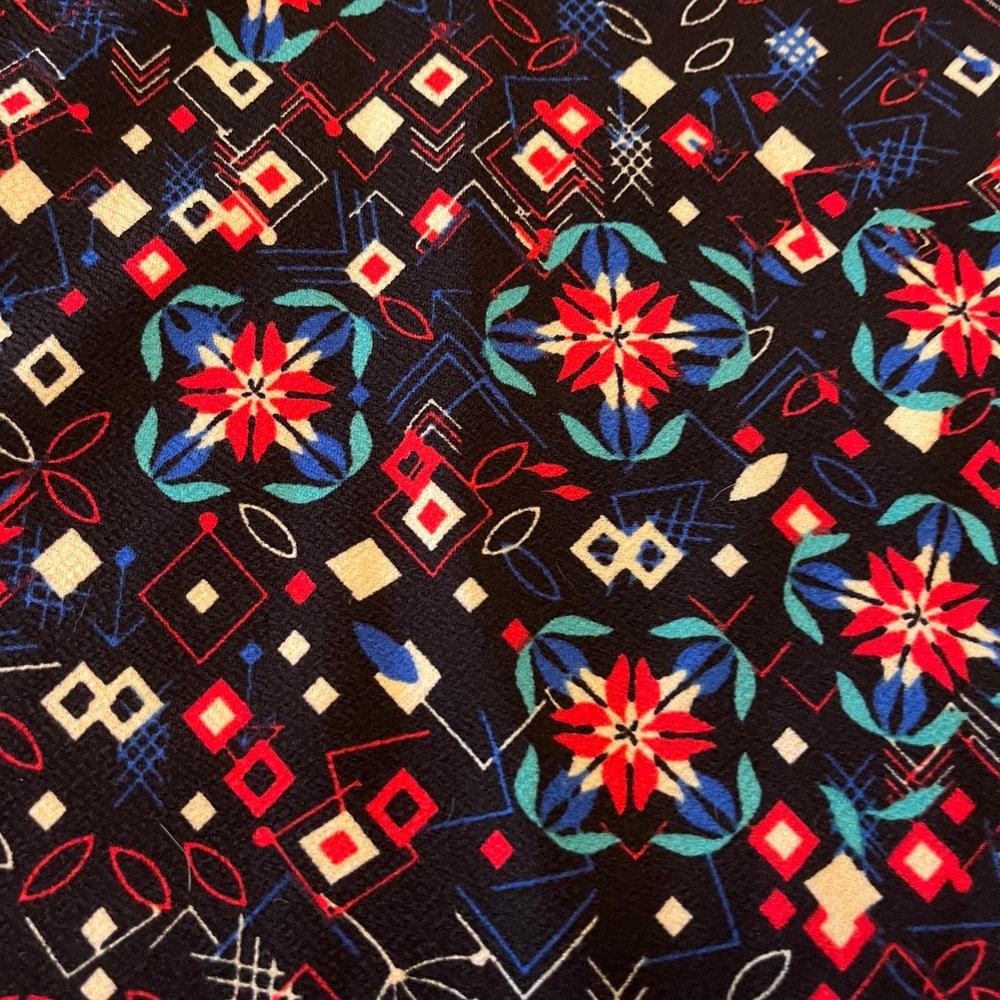 Scandinavian floral printed Cassie skirt LuLaRoe
